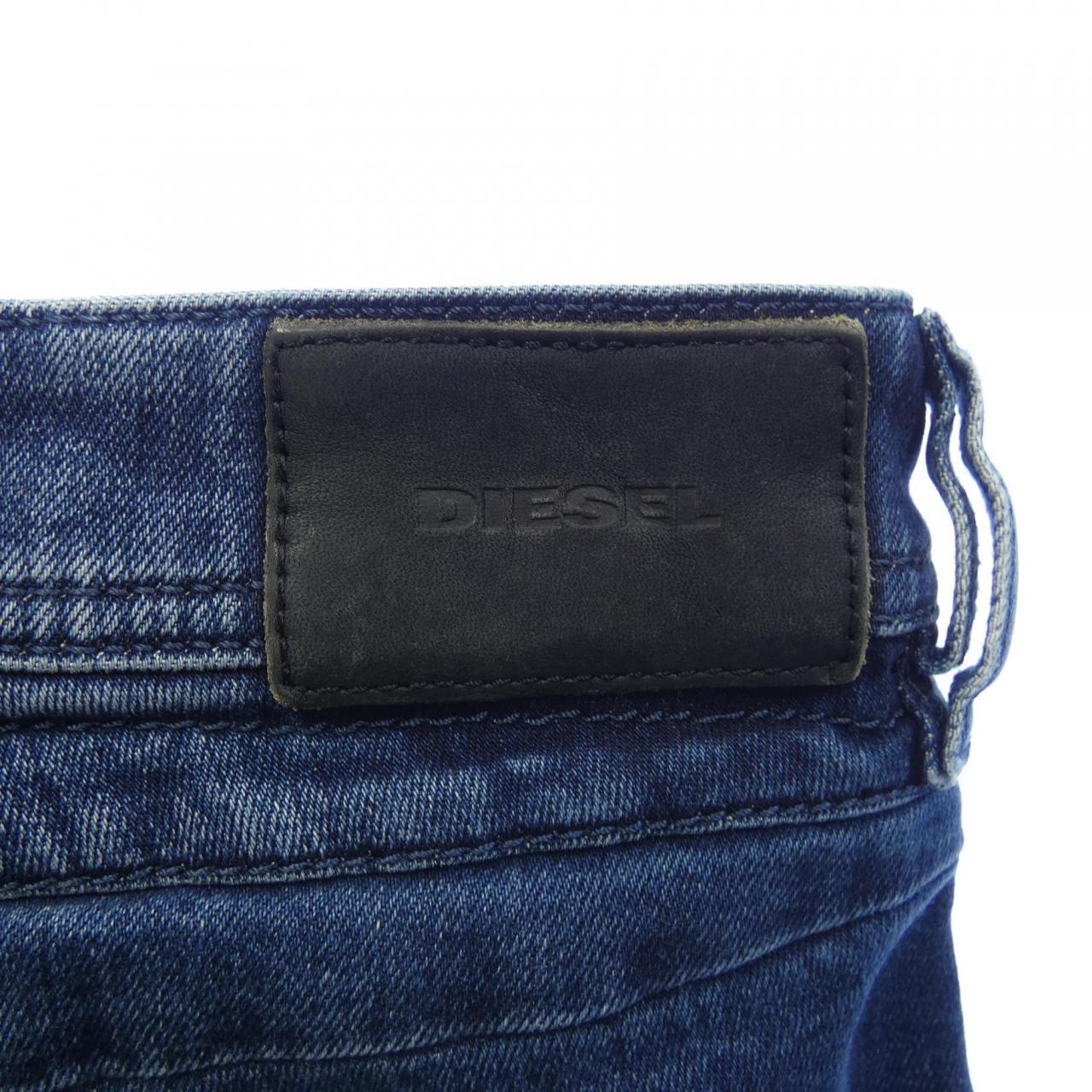 ディーゼル DIESEL ジーンズ