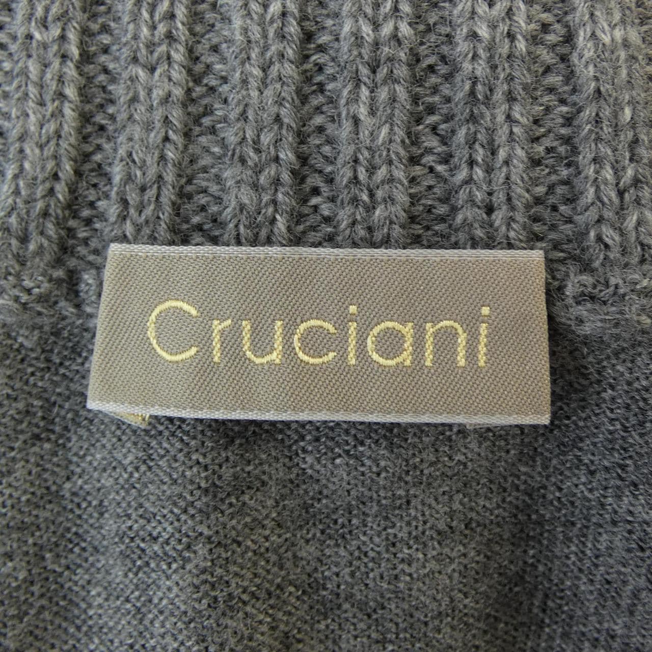 クルチアーニ Cruciani ニット