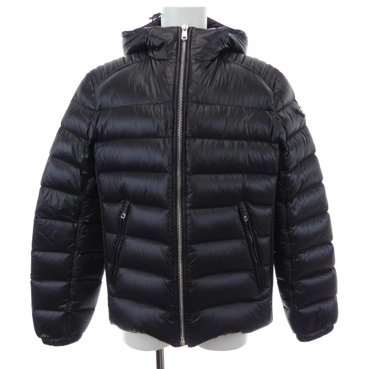 プラダ PRADA トライアングルロゴ SGA654 R142 AR0 ダウンジャケット