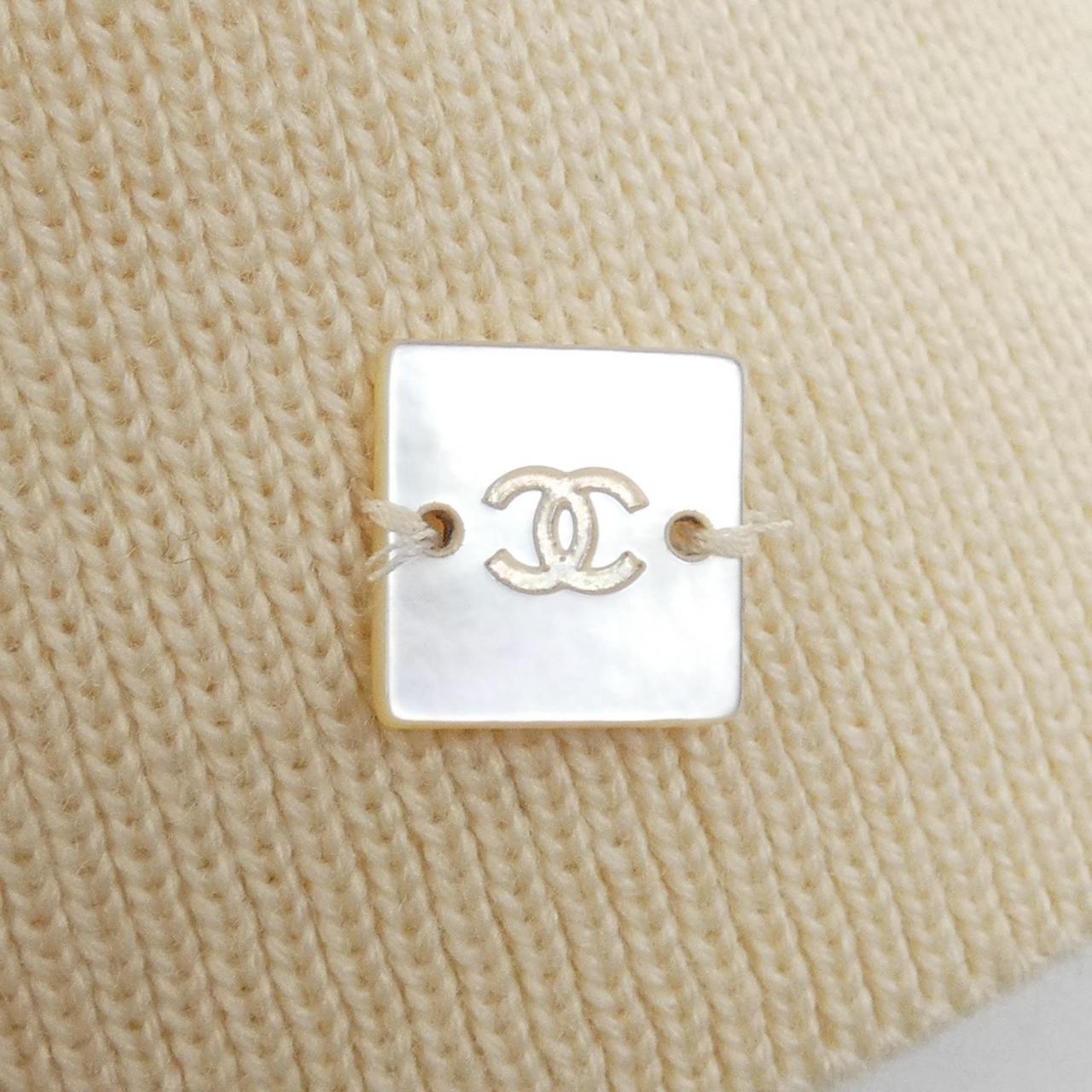 【ヴィンテージ】シャネル CHANEL P16686W02696 00A ニット
