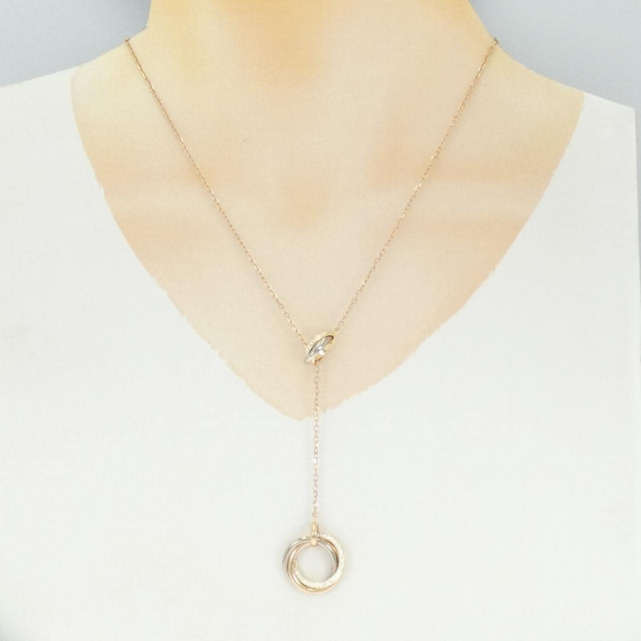 カルティエ トゥーフォートリニティ ネックレス