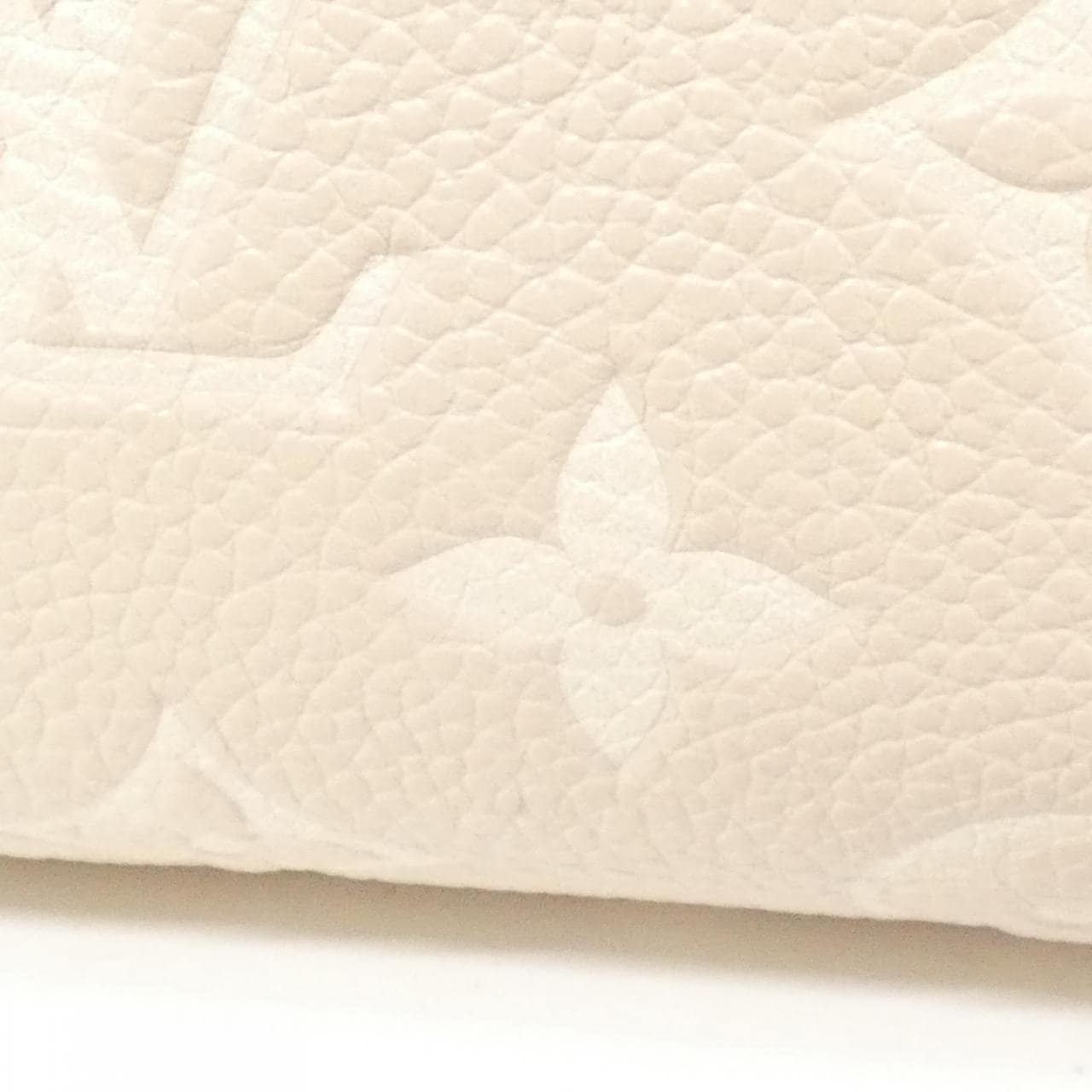 ルイヴィトン モノグラム アンプラント(スプリング イ オンザゴー MM M46128 バッグ