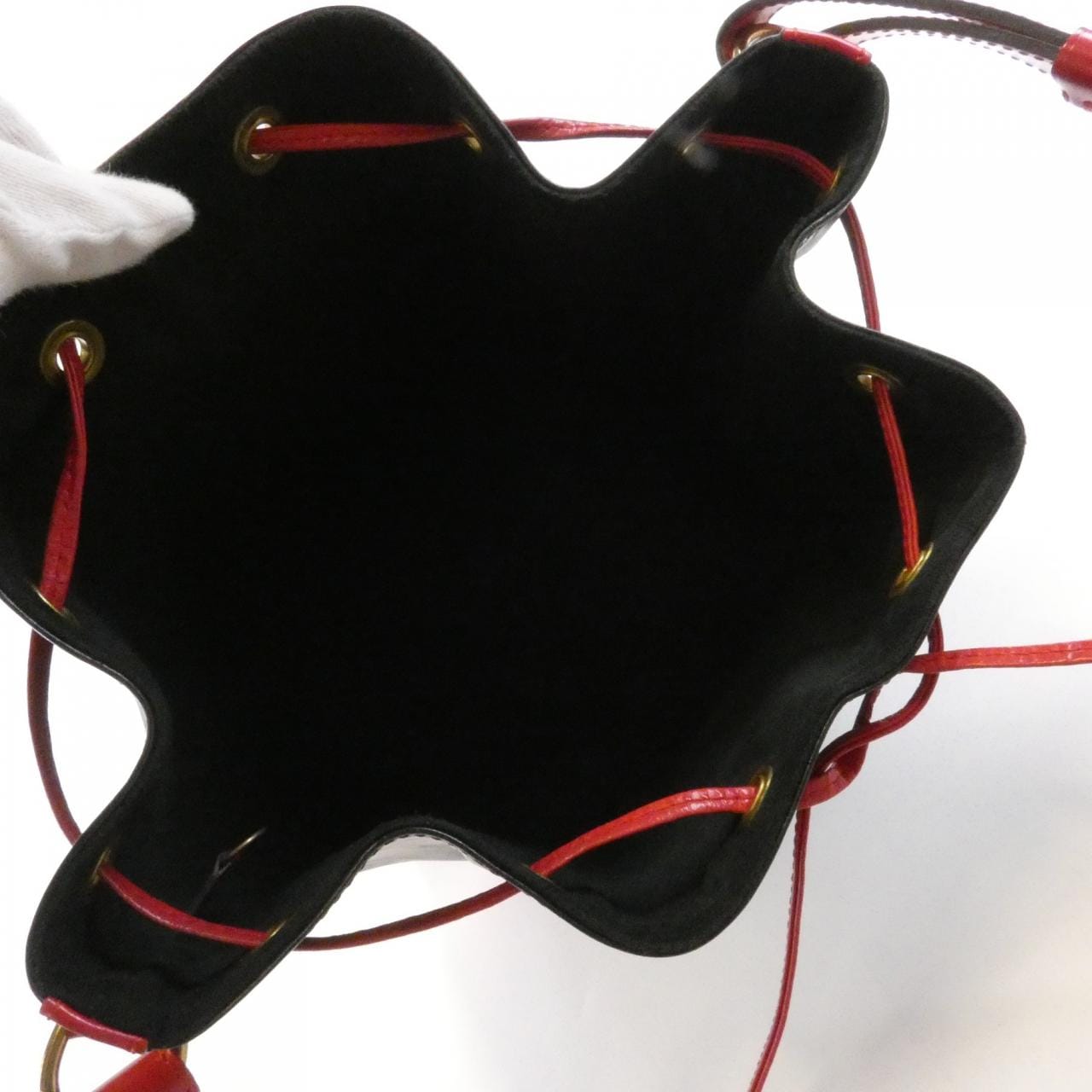 ルイヴィトン エピ ノエ M44017 ショルダーバッグ