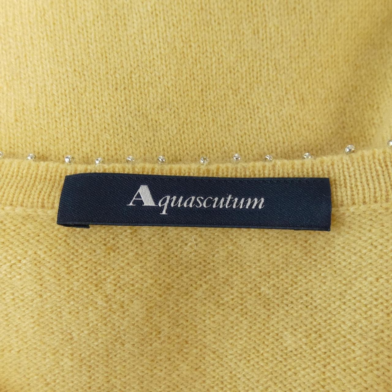 アクアスキュータム Aquascutum カーディガン