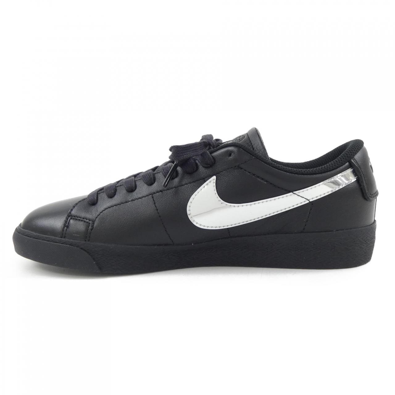 Nike HJ6703-001 Shoes