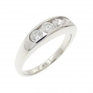PT900 ダイヤモンド リング 0.64CT