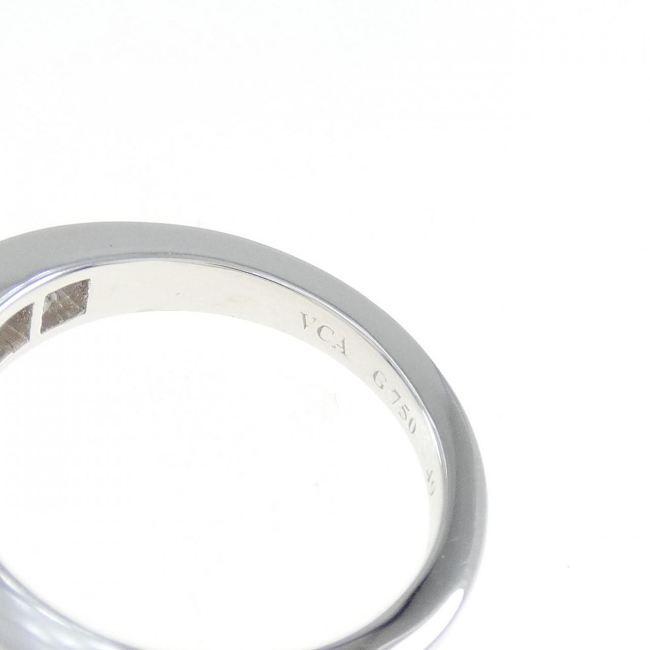 Van Cleef & Arpels Fleurette Large Ring
