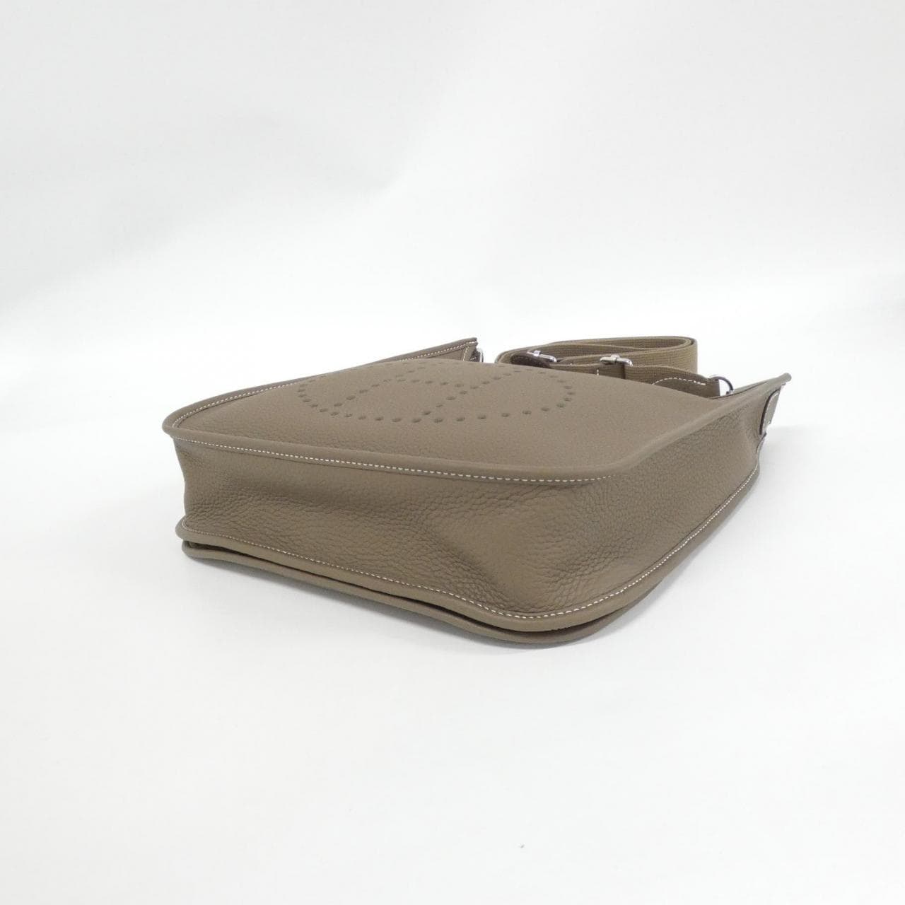 【未使用品】エルメス エヴリン3 PM 056277CK ショルダーバッグ