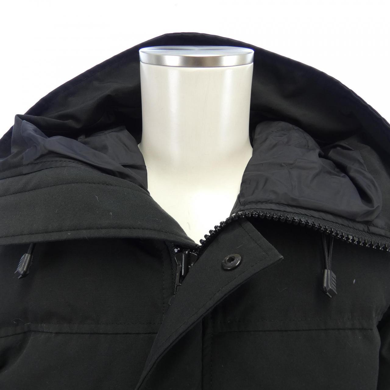 カナダグース CANADA GOOSE ダウンジャケット
