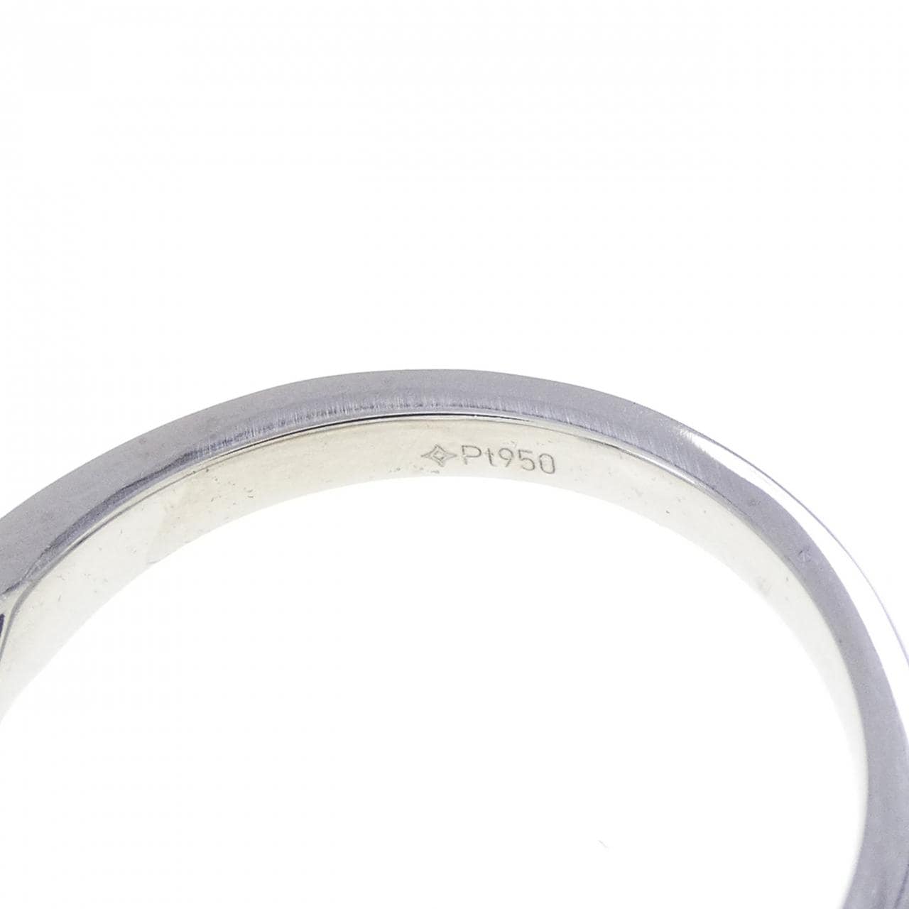 ジーエスティービー ダイヤモンド リング 0.31CT