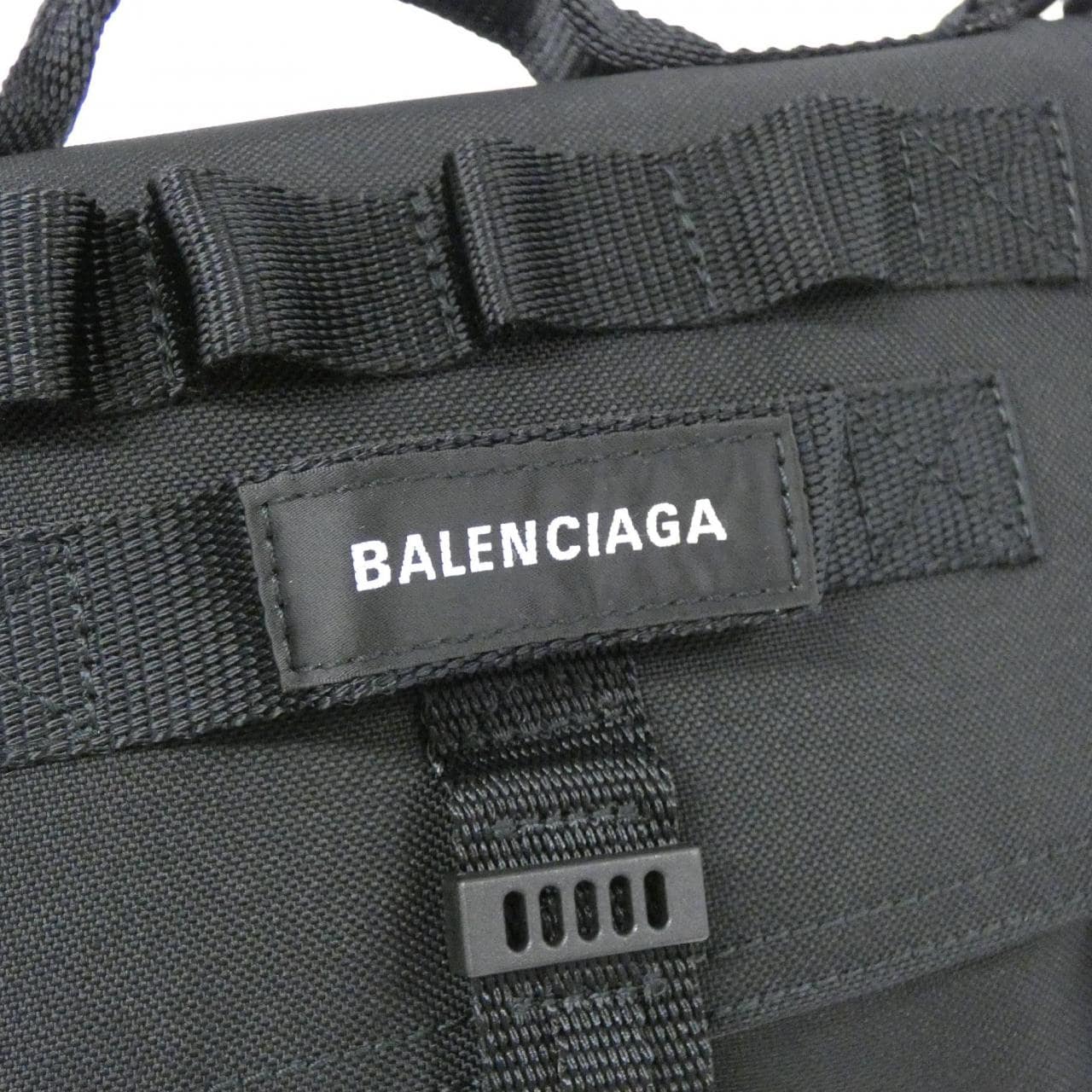 [新品] BALENCIAGA军旅邮差包 656106 2BKPI 单肩包