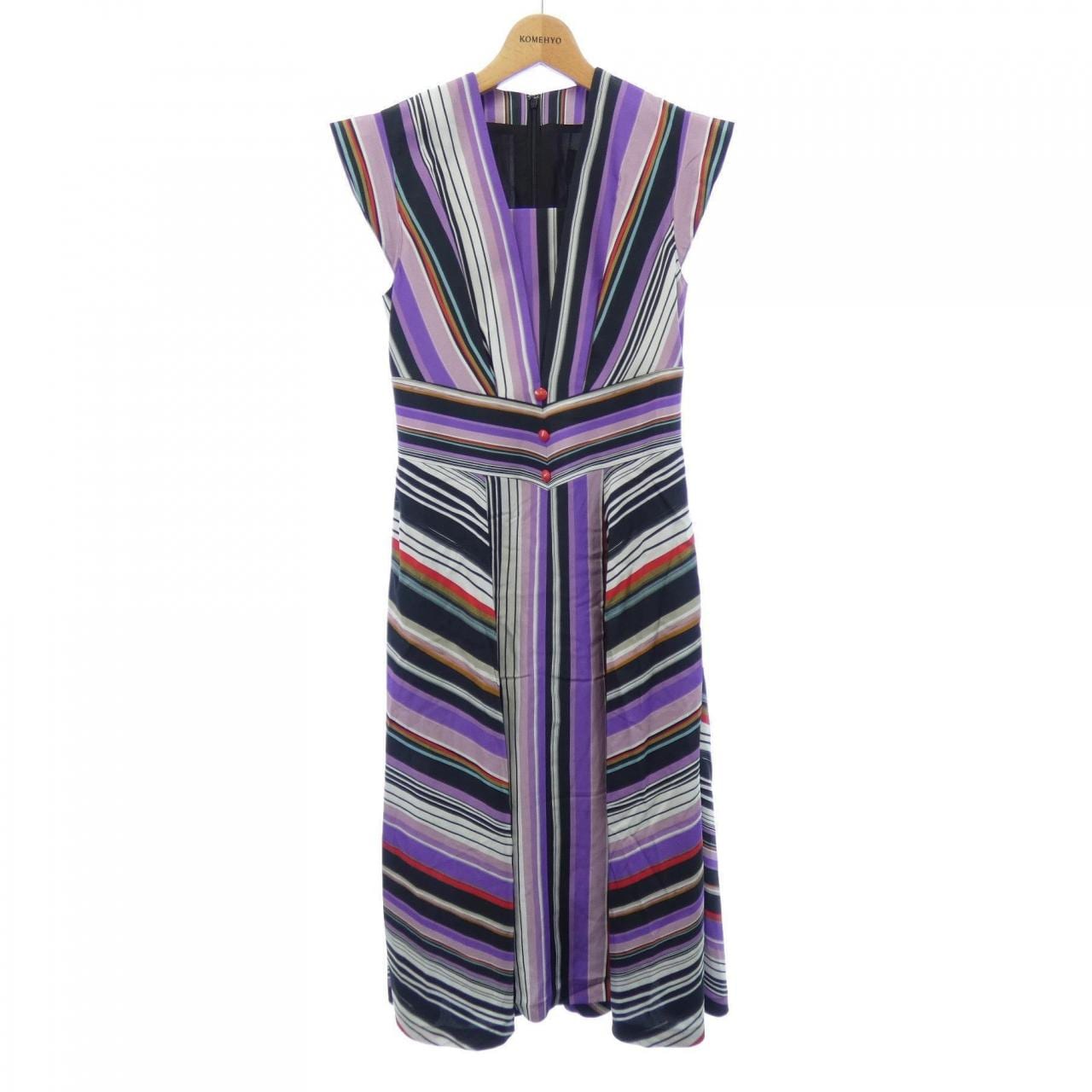 タエアシダ TAE ASHIDA ワンピース