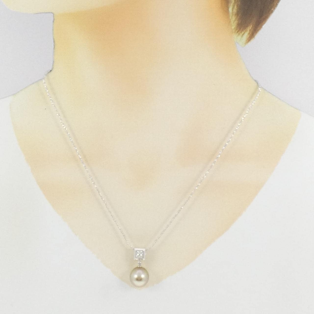 K18WG/750WG 黒蝶パール ネックレス 11.2mm