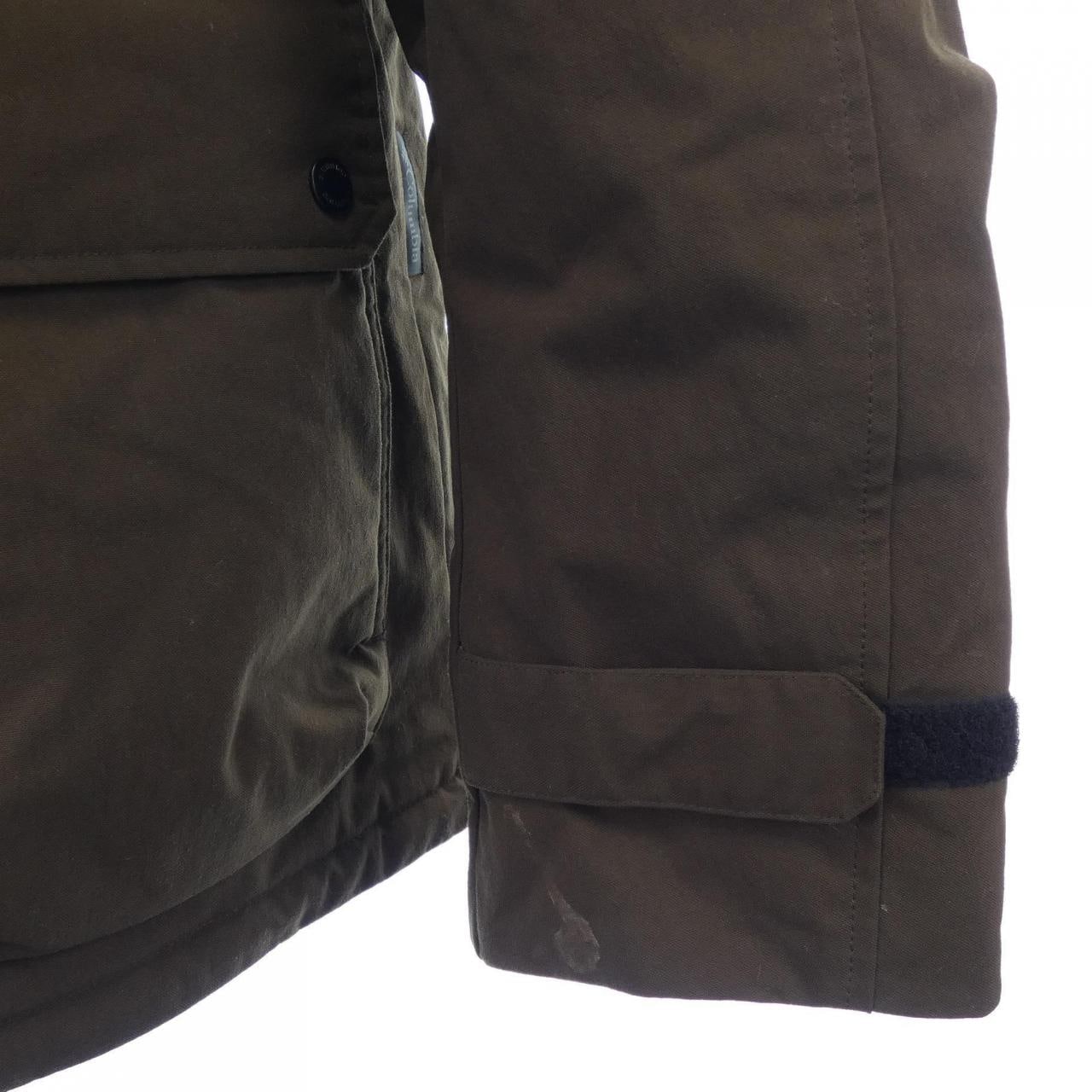 哥伦比亚COLUMBIA大衣