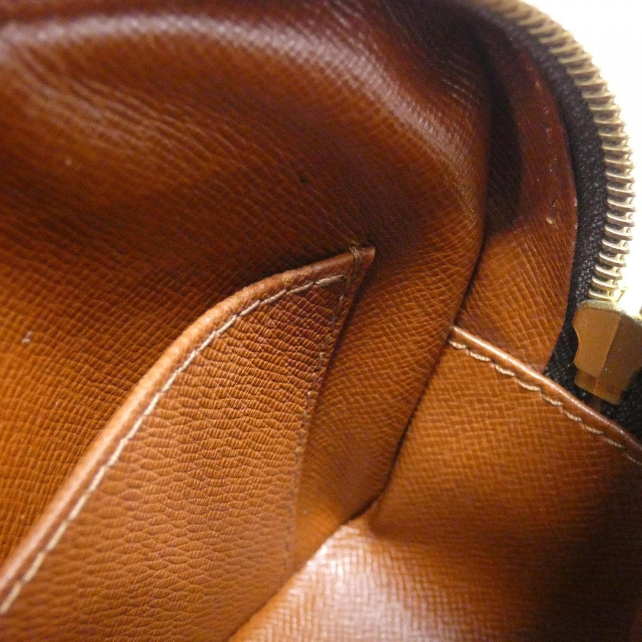 ルイヴィトン モノグラム ポシェット シテ M51183 ショルダーバッグ