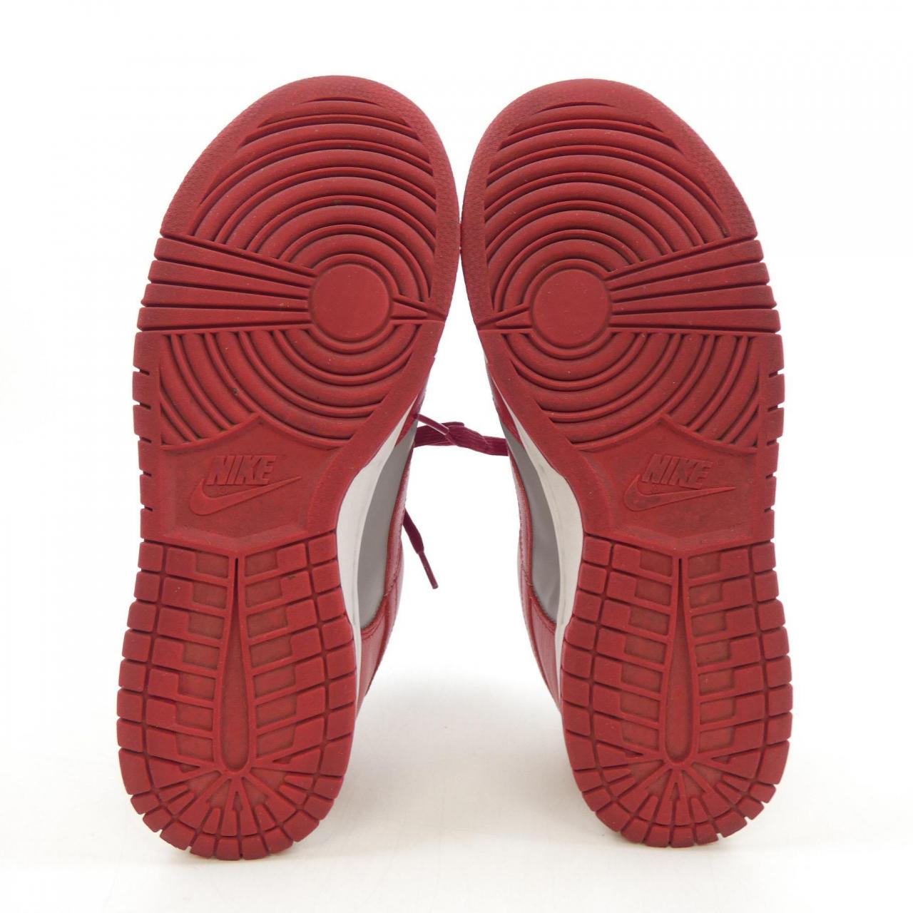 ナイキ NIKE スニーカー