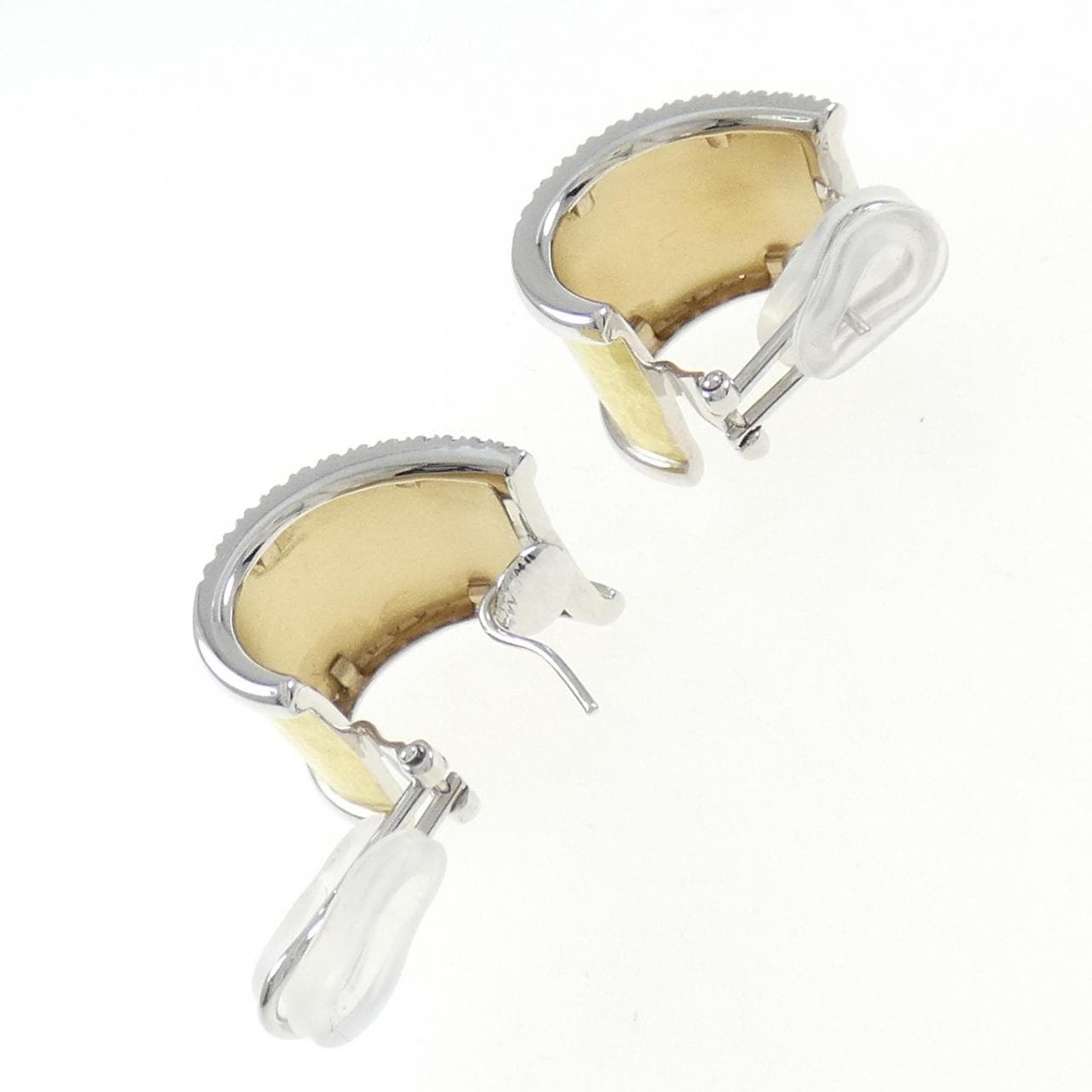 750YG/750WG Diamond earrings