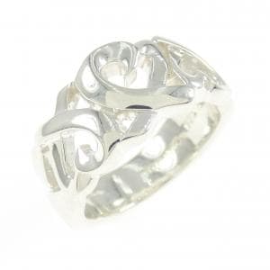 ティファニー トリプルラビングハート リング