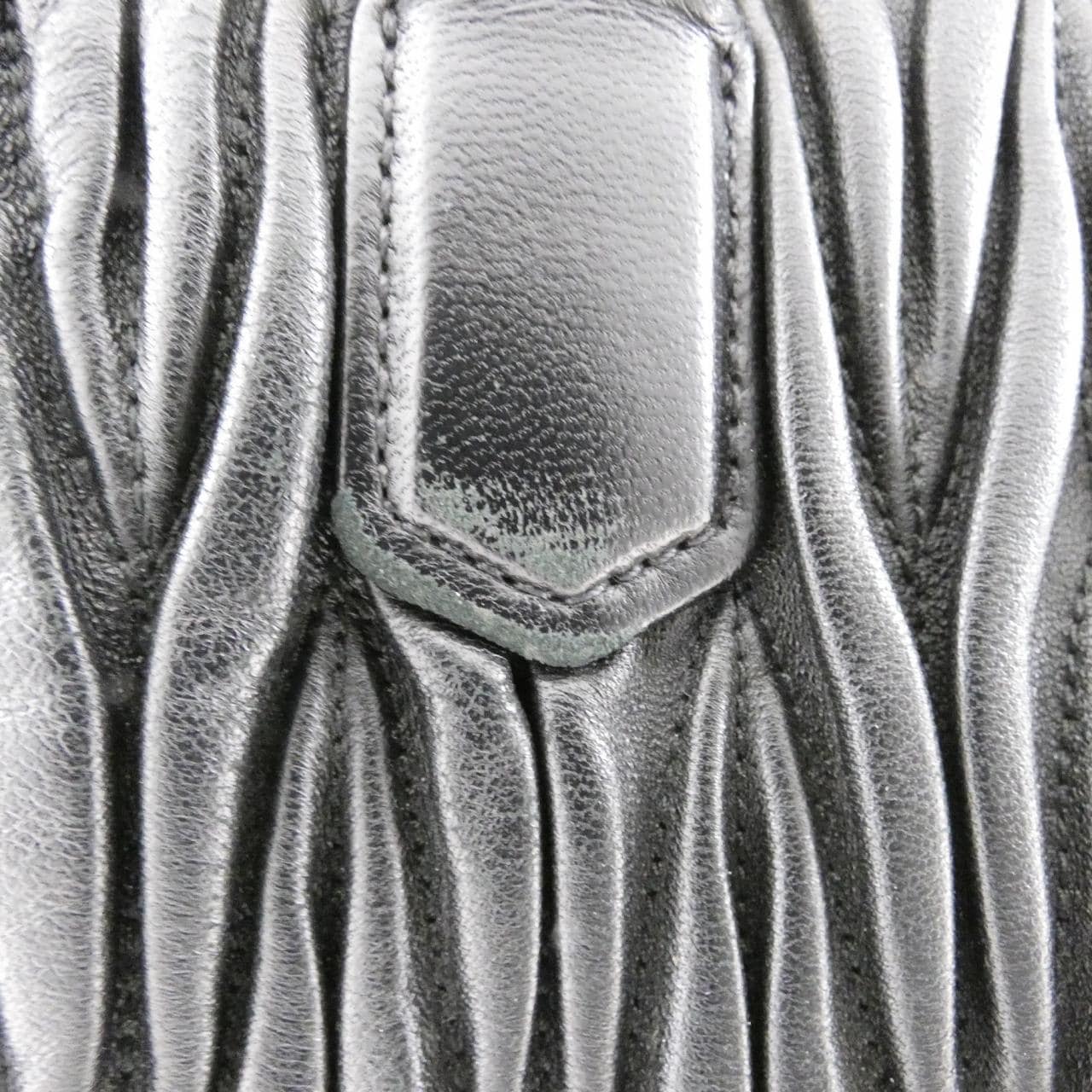 ミュウミュウ 5BB124 バッグ