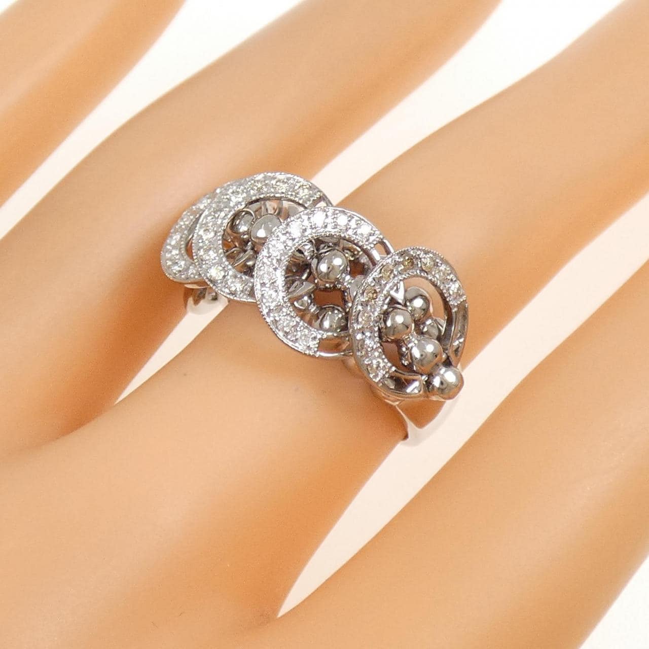 750WG ダイヤモンド リング 0.30CT