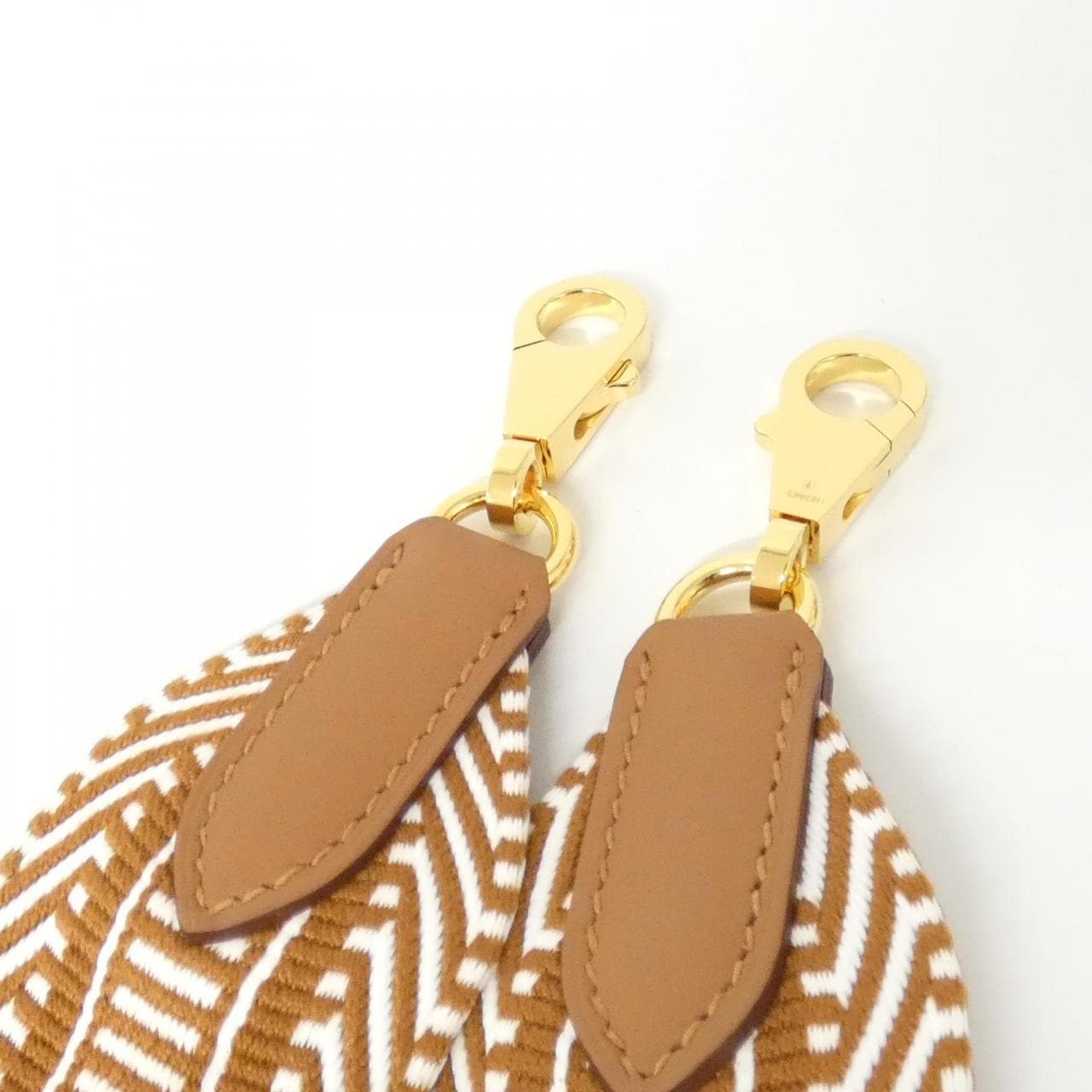 エルメス サングル カヴァル 073651CC ストラップ