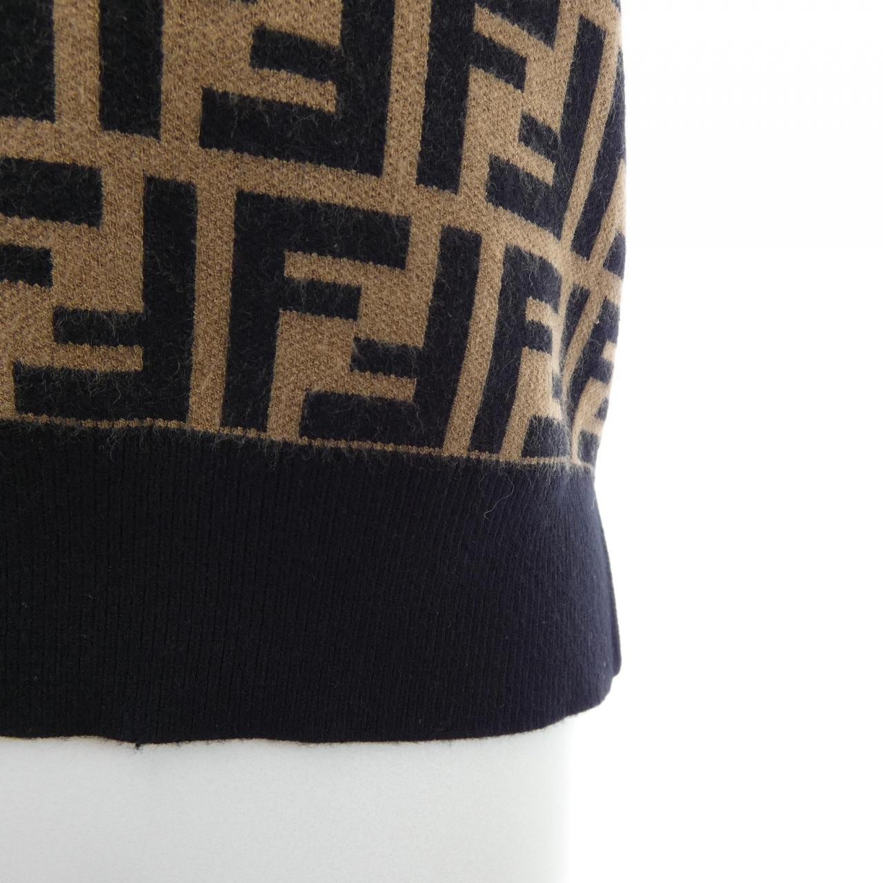 フェンディ FENDI FFモチーフ FZY702 A5QG ニット