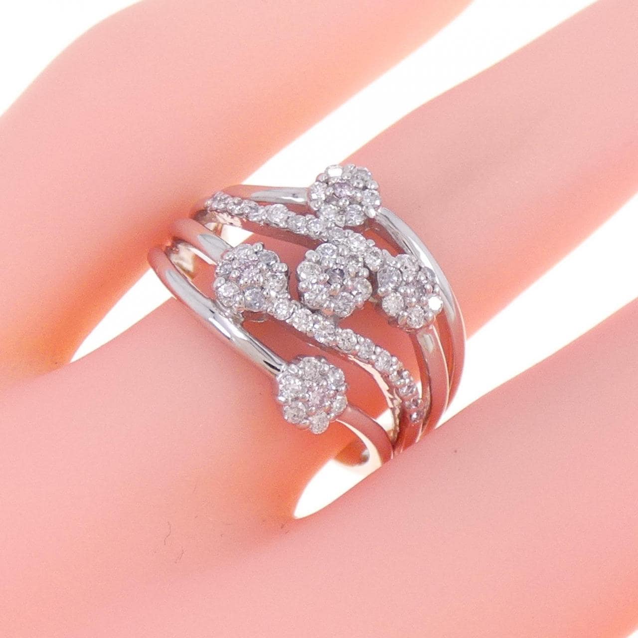 K18WG Flower Pink diamond Ring 0.05CT