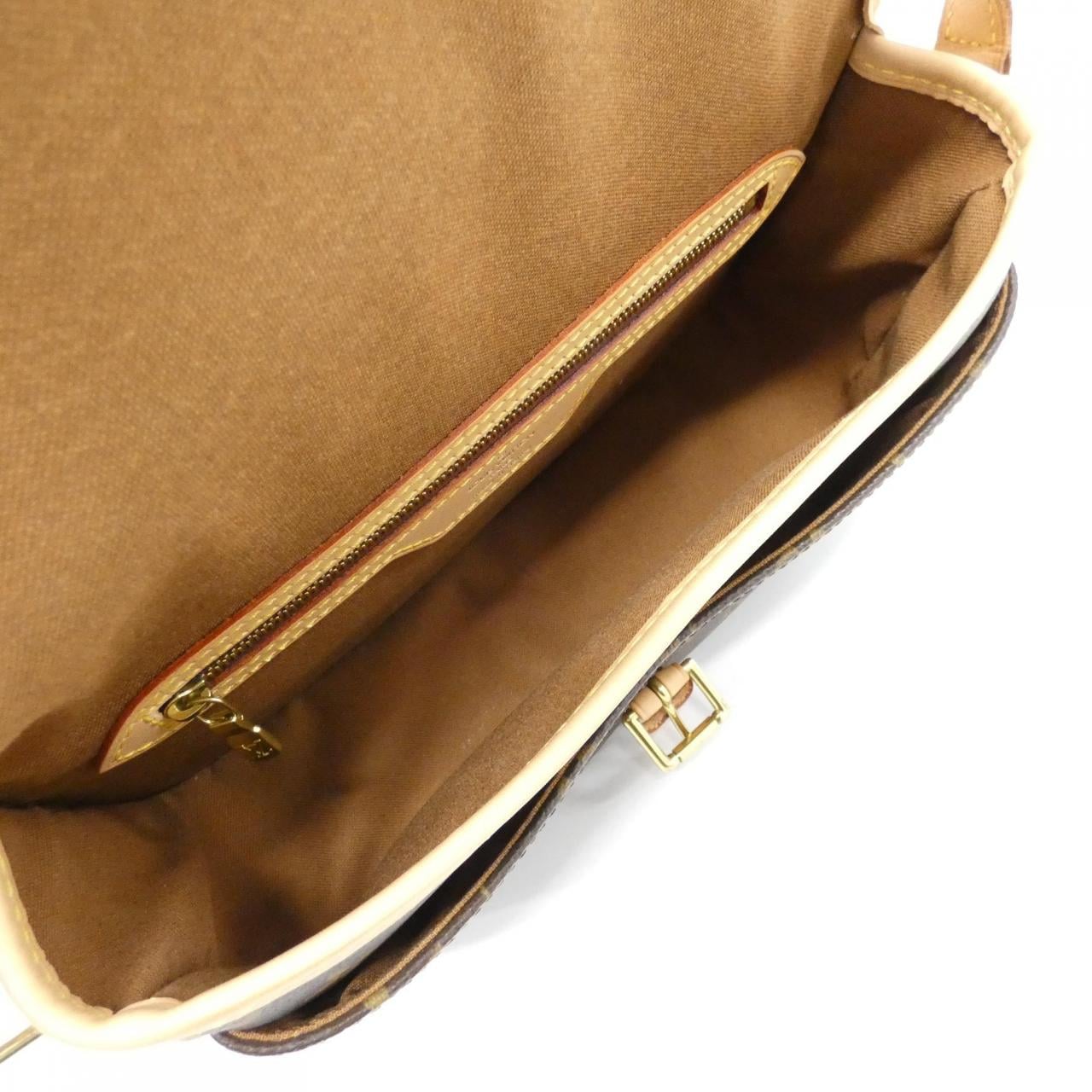 ルイヴィトン モノグラム ソローニュ M42250 ショルダーバッグ