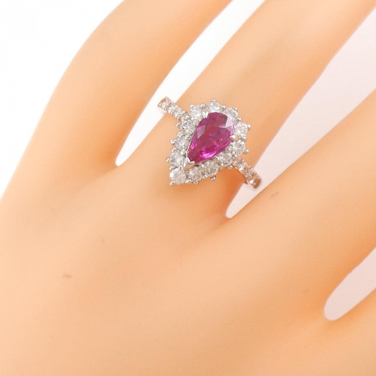PT未加热红宝石戒指0.98CT