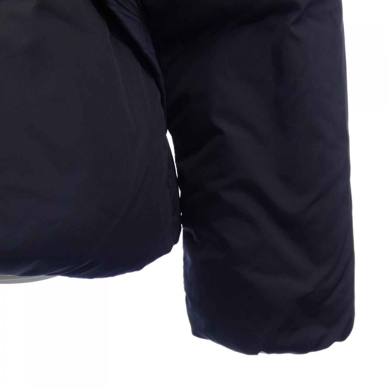 モンクレール MONCLER ALOES ダウンジャケット