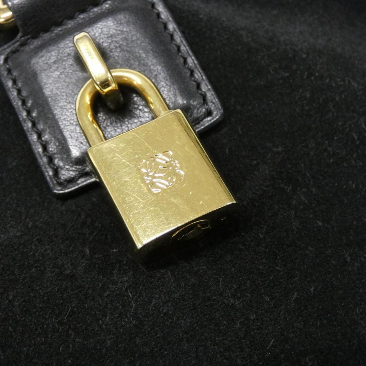 ロエベ アマソナ 28cm 352 61 A03 バッグ