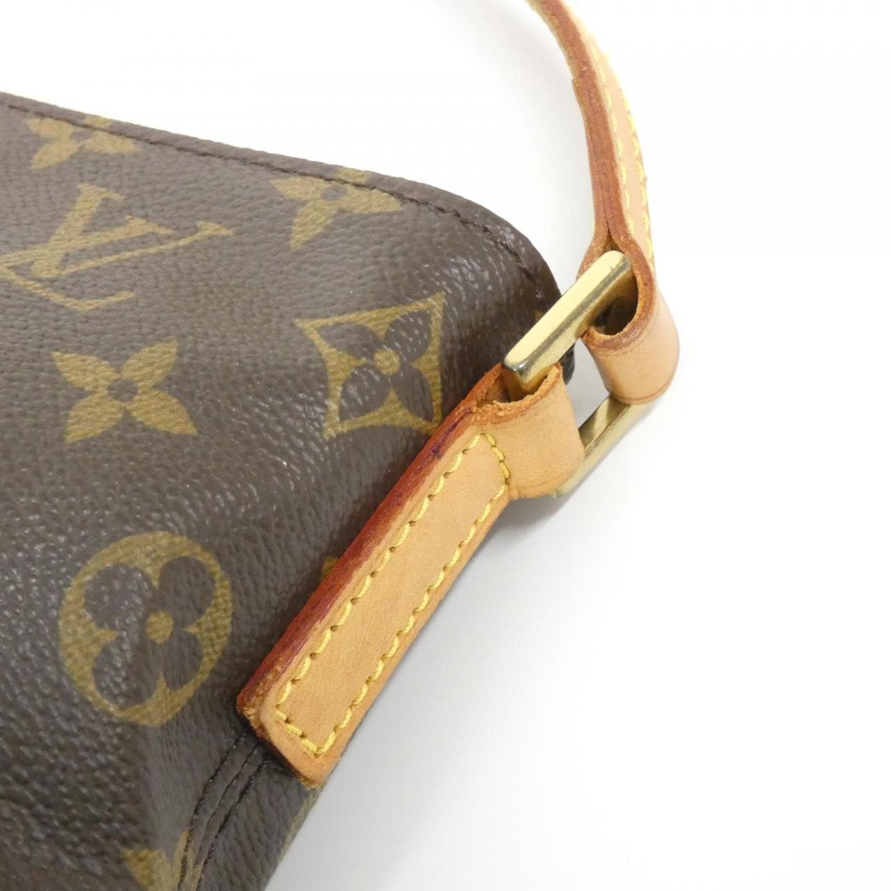 ルイヴィトン モノグラム トロター M51240 ショルダーバッグ