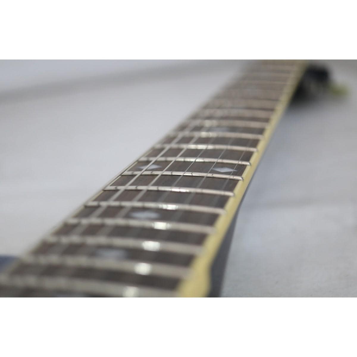 ＥＰＩＰＨＯＮＥ　　ＬＴＤ　ＢＬＵＥＨＡＷＫ　ＤＥＬＵＸＥ
