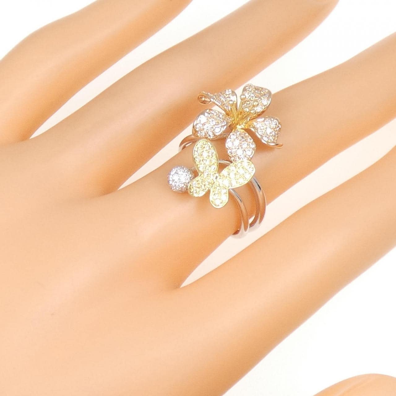 K18スリーカラー フラワー×バタフライ ダイヤモンド リング 0.65CT