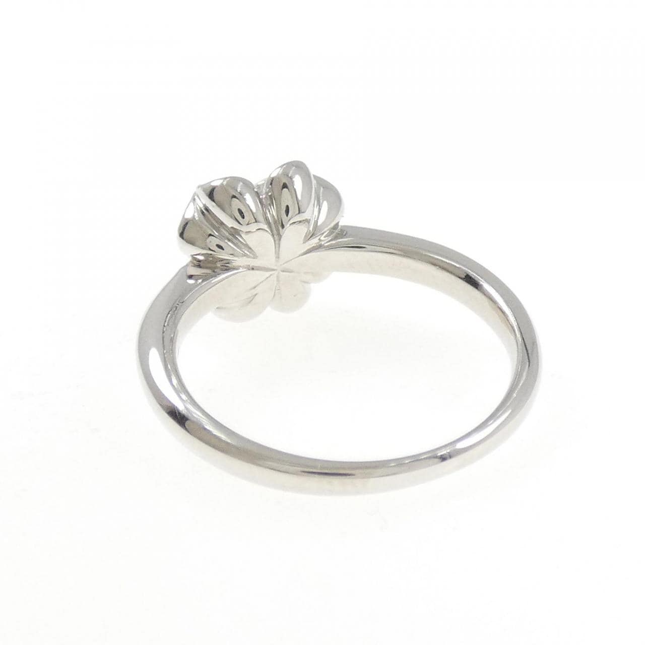 PT900 フラワー ダイヤモンド リング