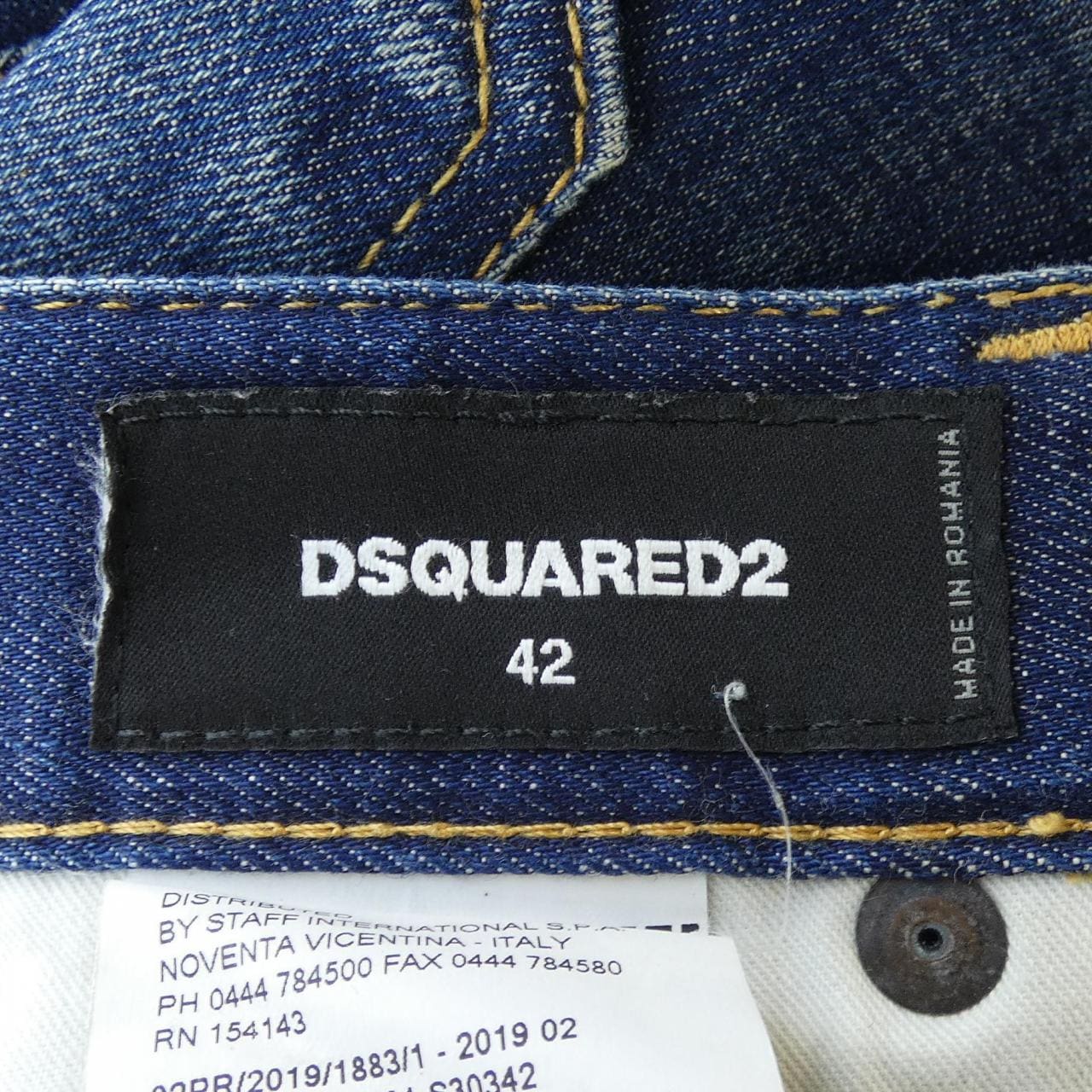 ディースクエアード DSQUARED2 S71LB0631 ジーンズ