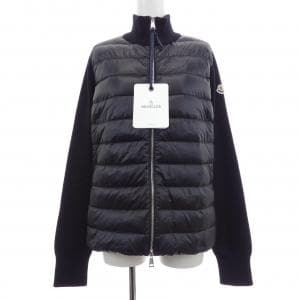 【新品】モンクレール MONCLER 20939B00036 M1131 ダウンジャケット
