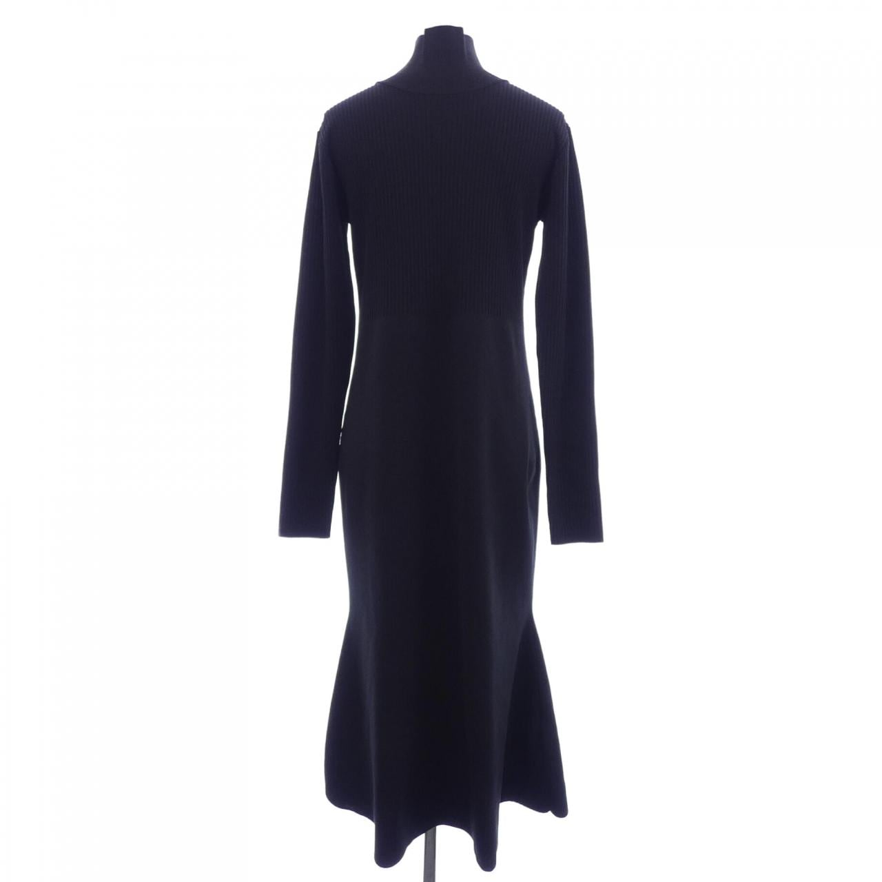 ノーブル Noble ワンピース