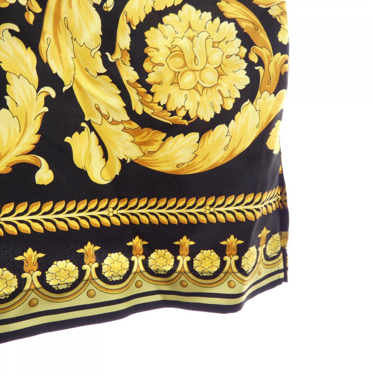 ヴェルサーチェ VERSACE 1003926 S／Sシャツ
