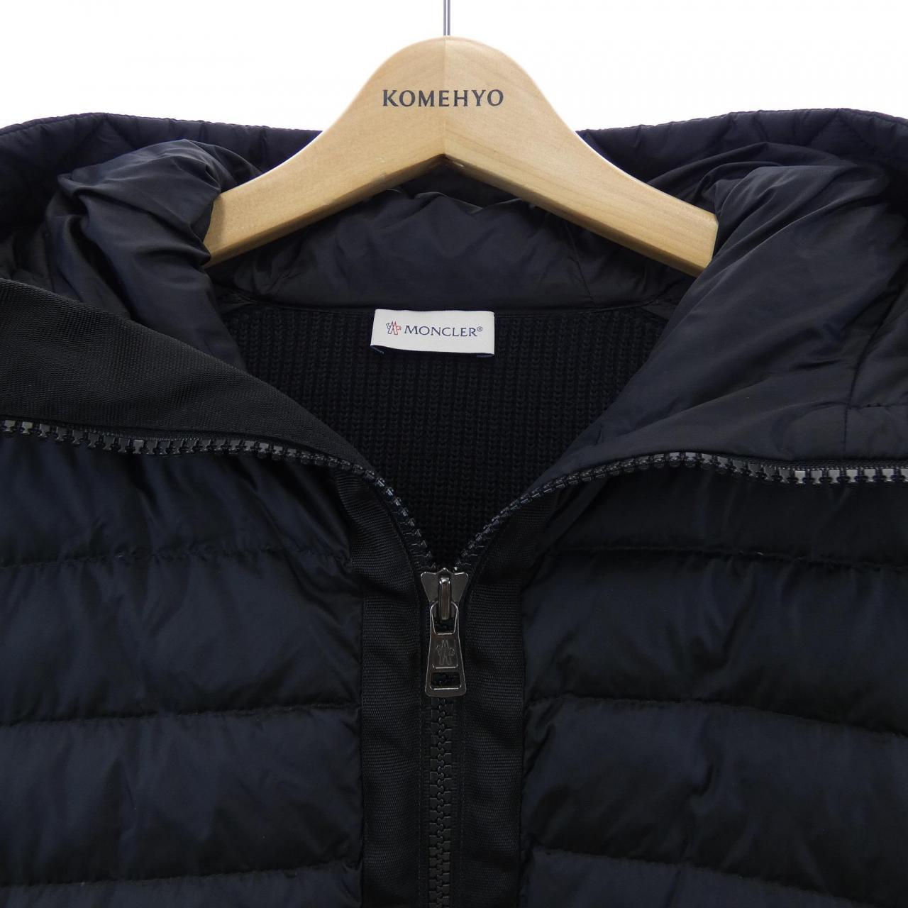 モンクレール MONCLER 20919402800 ダウンジャケット