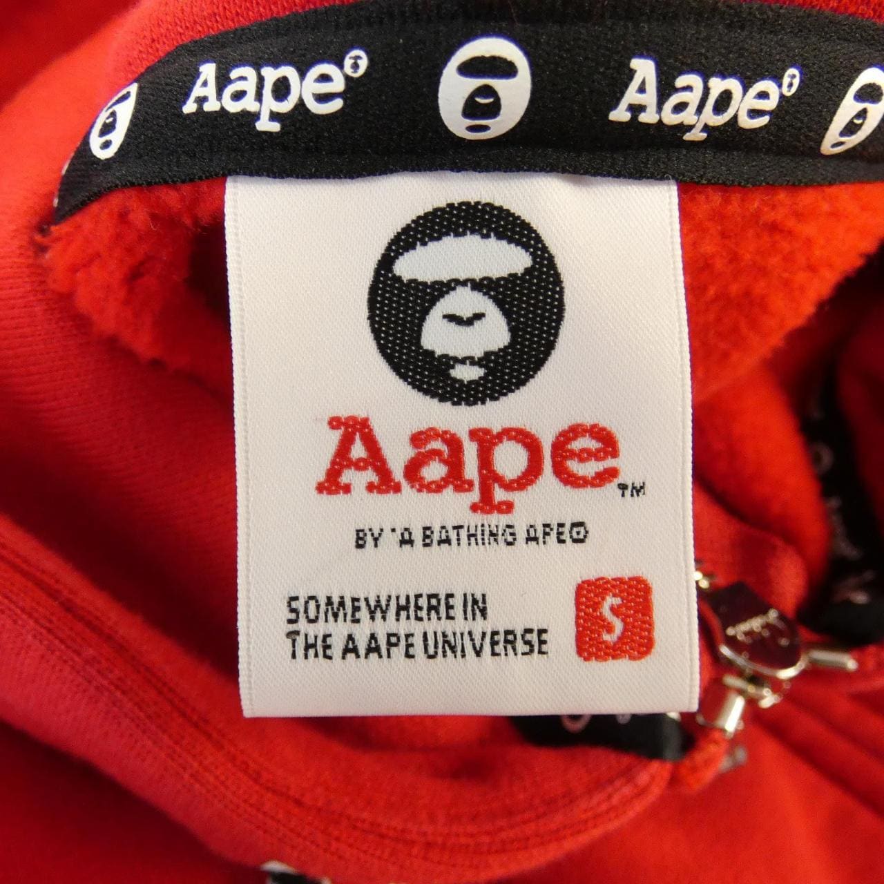 アベイシングエイプ A BATHING APE パーカー