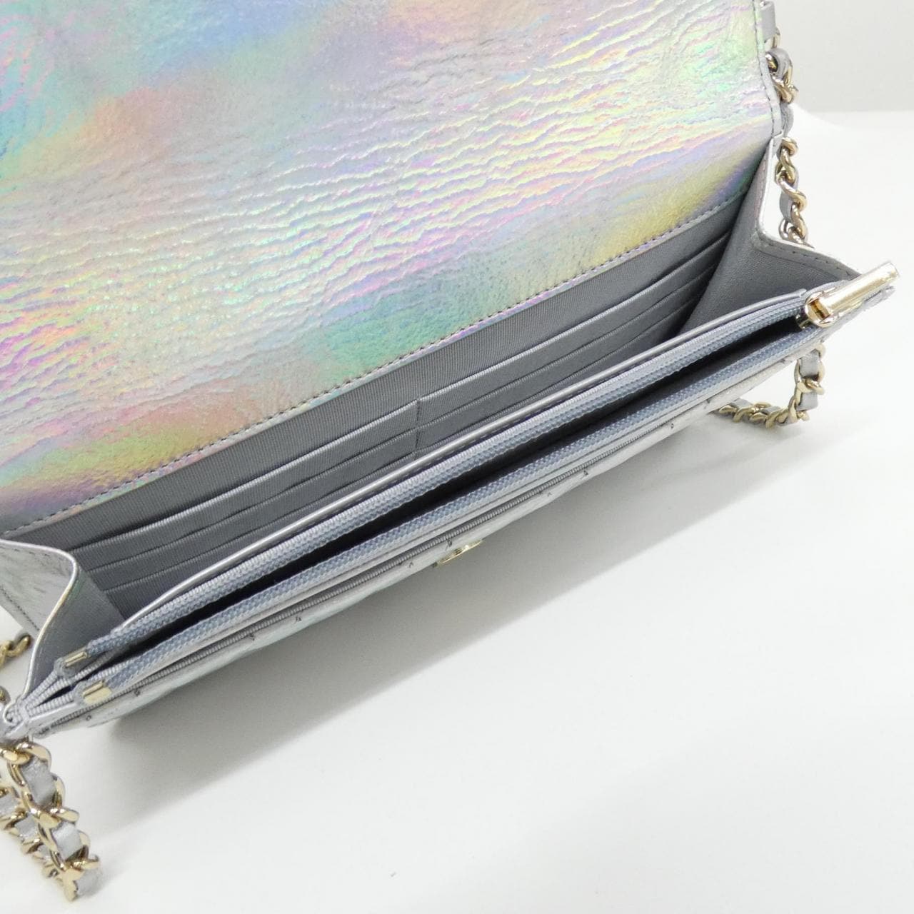 シャネル タイムレスクラシック ライン チェーンウォレット