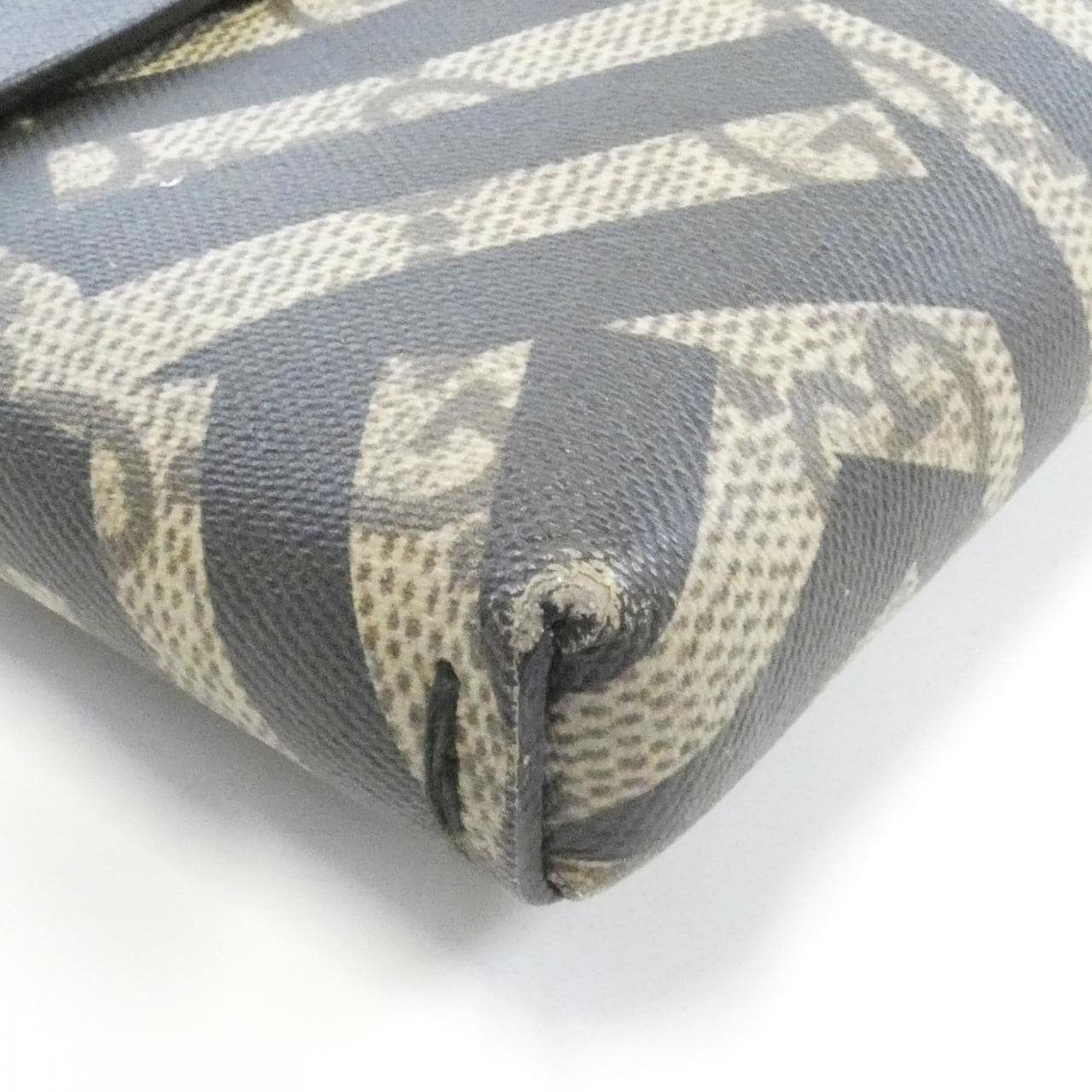 グッチ 387088 A9810 バッグ