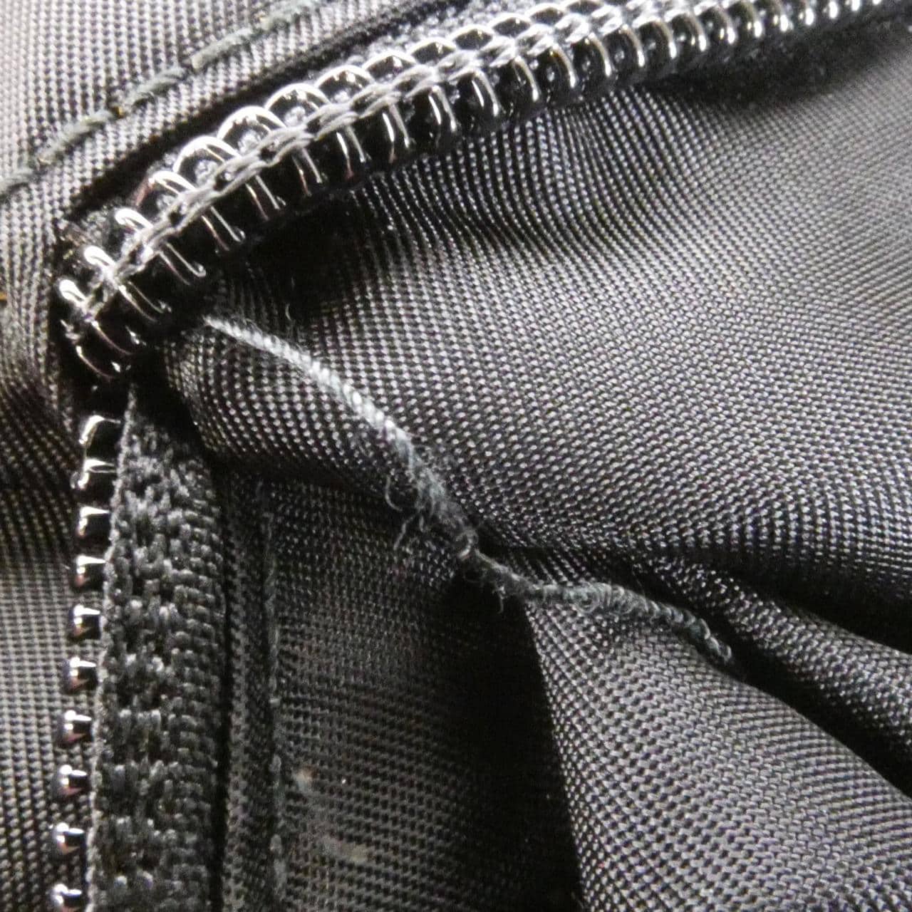 プラダ 2VL001 ウエストバッグ