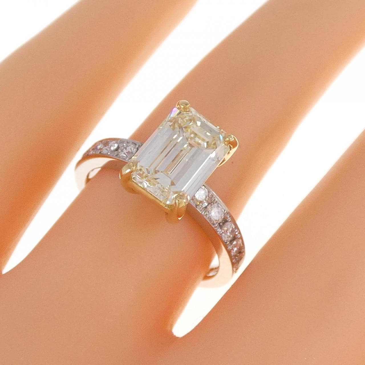 [Remake] PT/K18YG Diamond Ring 2.366CT VLY VS1 Emerald Cut