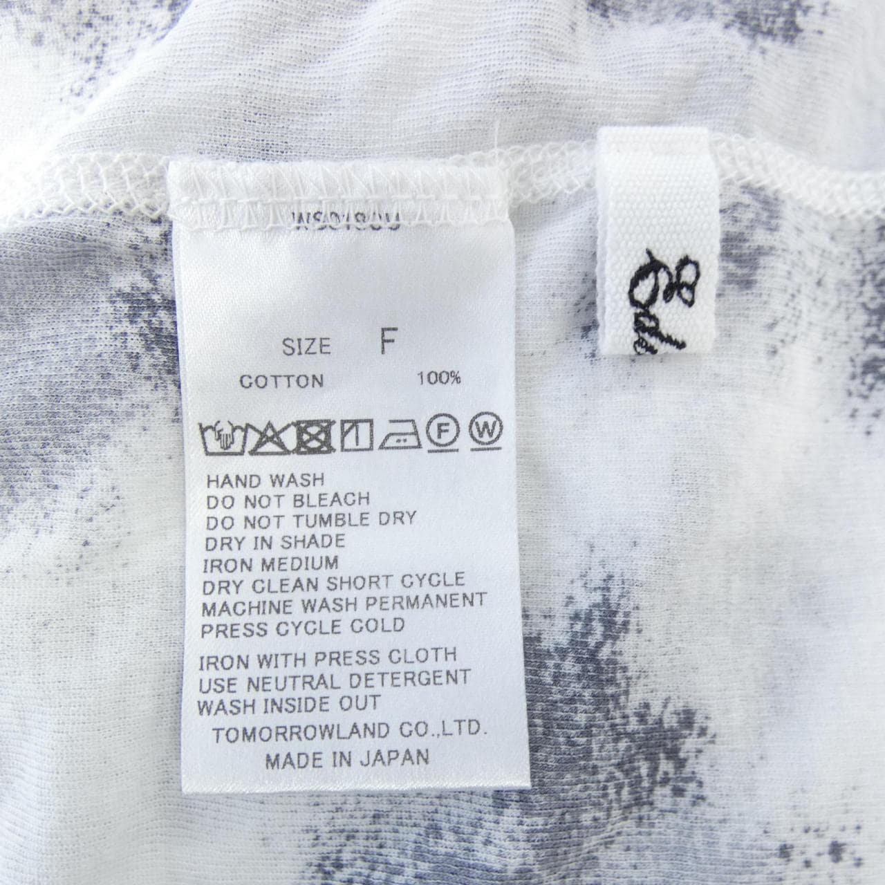 エディション EDITION トップス