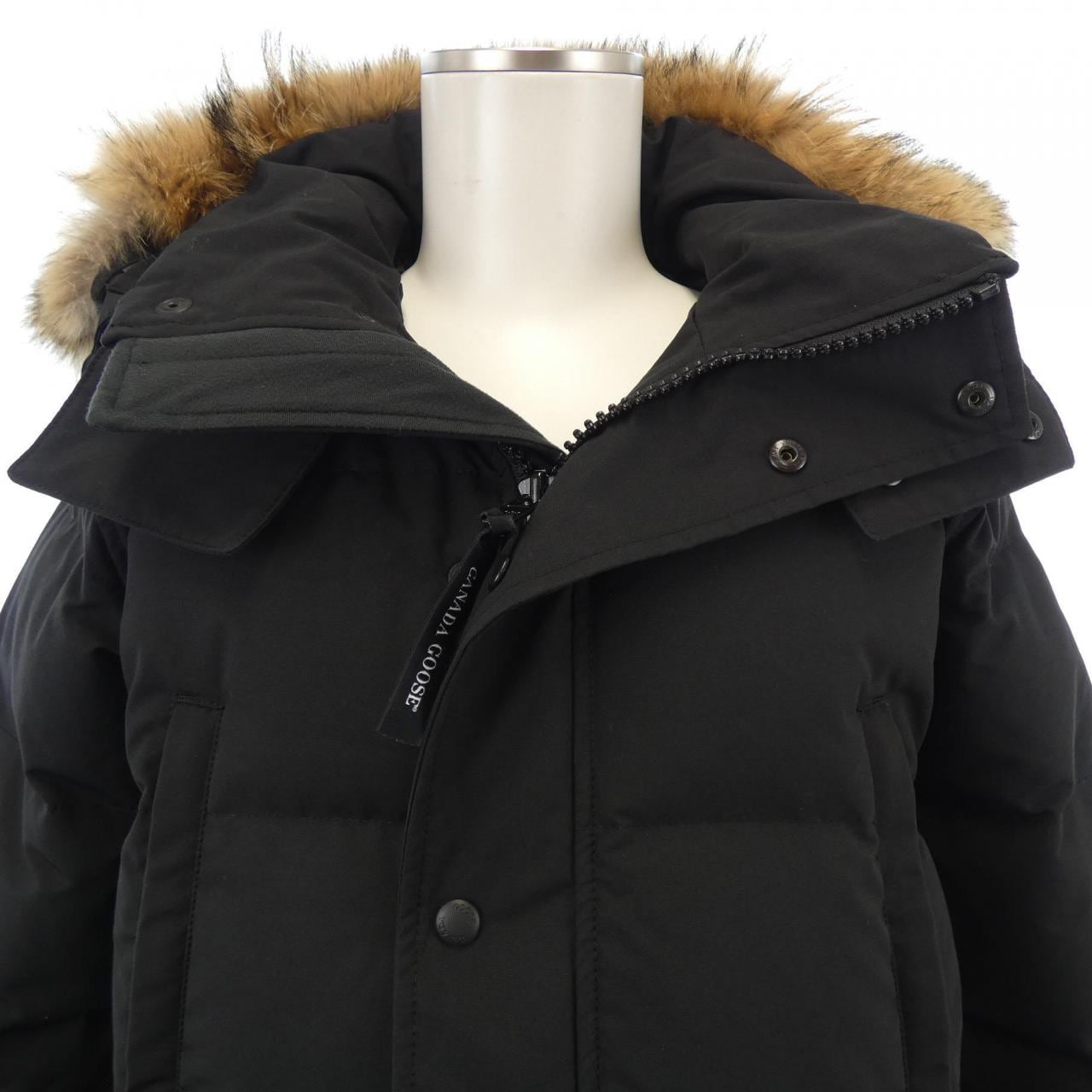 Canada goose CANADA GOOSE down jacket