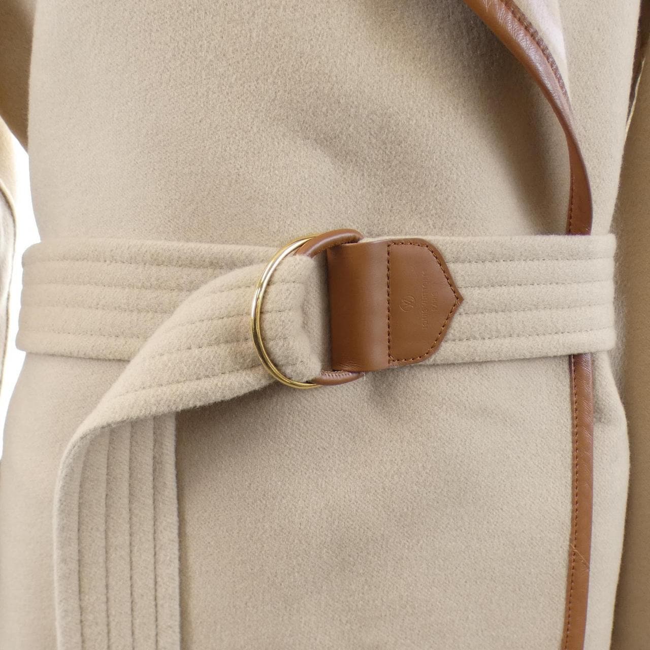 ルイヴィトン LOUIS VUITTON ベルテッドダブルフェイスフーデッドラップコート FMCO05NUV コート