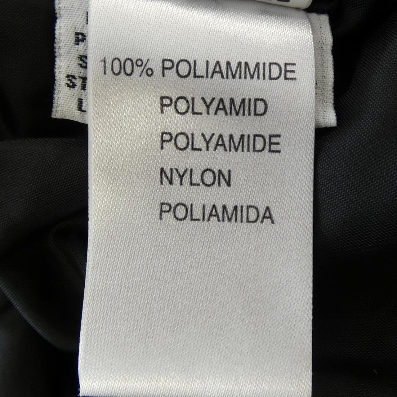 ブルマリン Blumarine ダウンジャケット