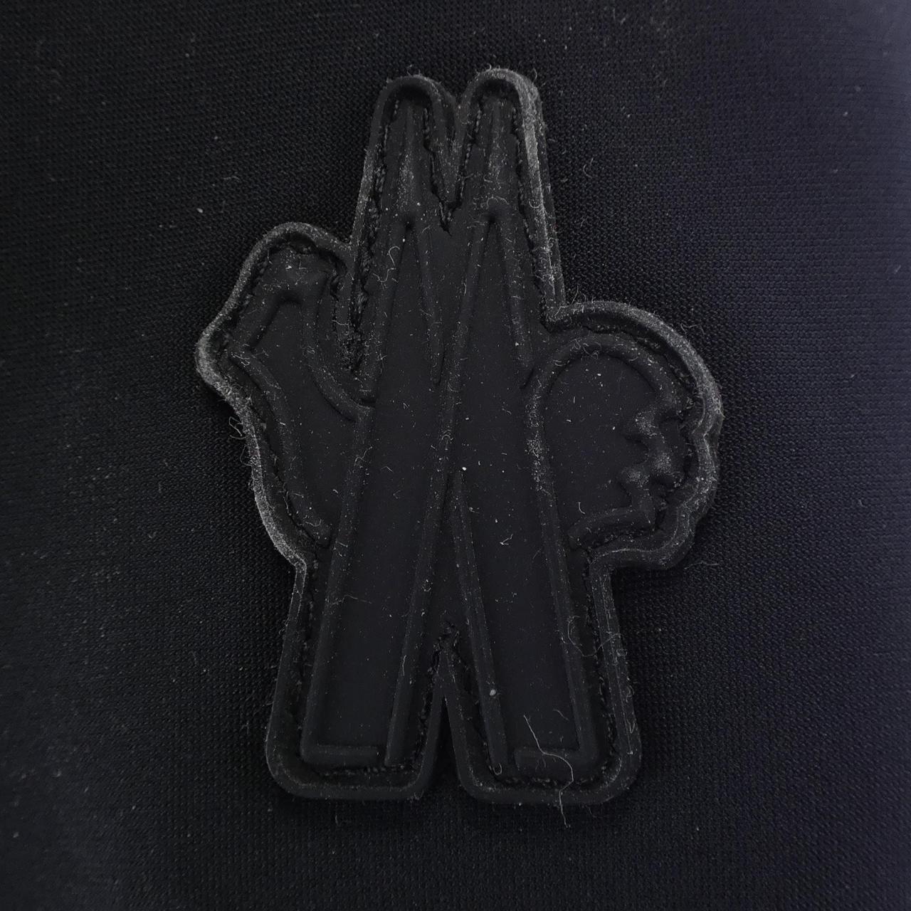 モンクレールグルノーブル MONCLER GRENOBLE 20988G50840 ダウンジャケット